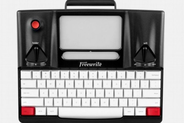 Akıllı daktilolar geliyor