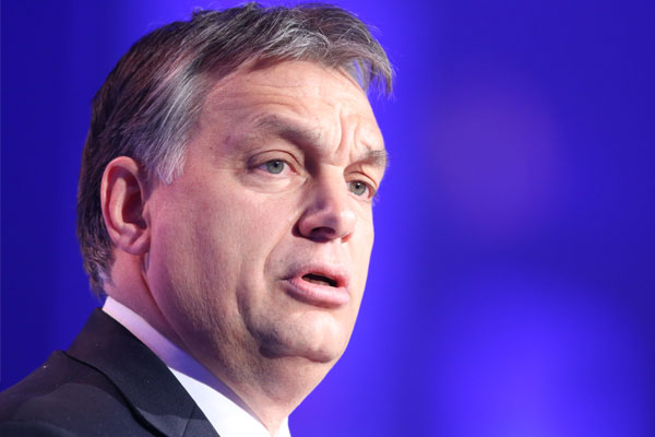 Orban: AB Türklerin yanında dilenci yapıldı