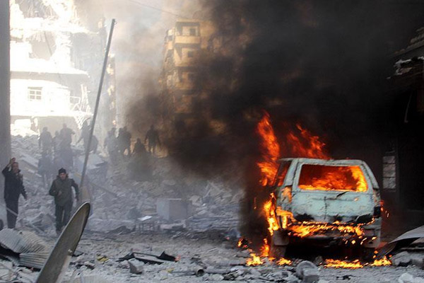 Hama'da bombalı araç patladı: 2 ölü