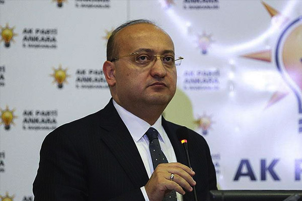 'Amerika terör örgütünden medet umuyor'