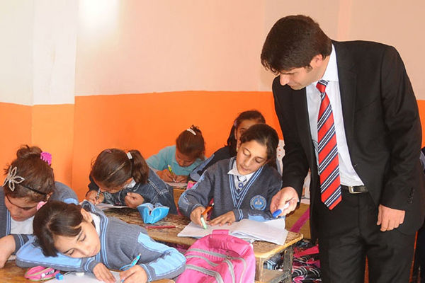 MEB'den 30 bin öğretmene duyuru