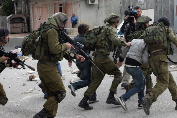 İsrail güçleri kampa saldırdı: 1 ölü