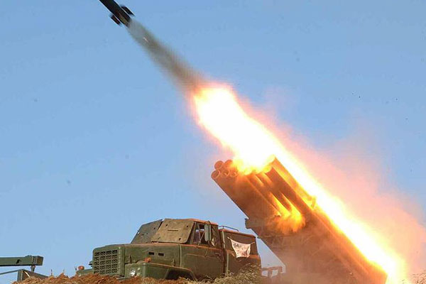 Kuzey Kore 6 roket fırlattı