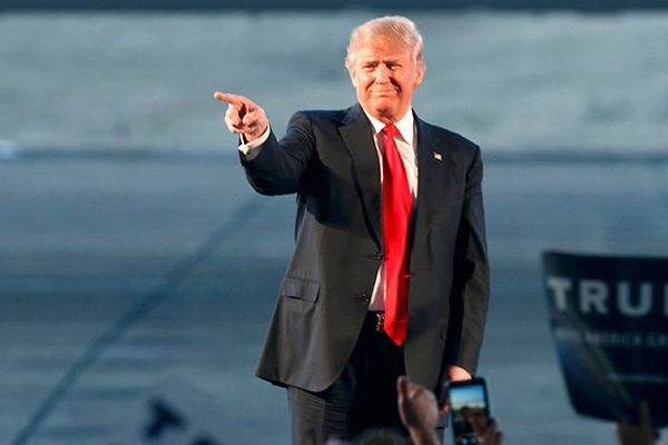 Trump: Az eğitimli insanları seviyorum