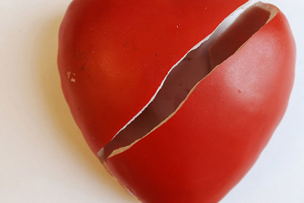 Mutluluk kalbi kırıyormuş