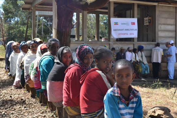 Etiyopyalıların gözbebekleri gülüyor