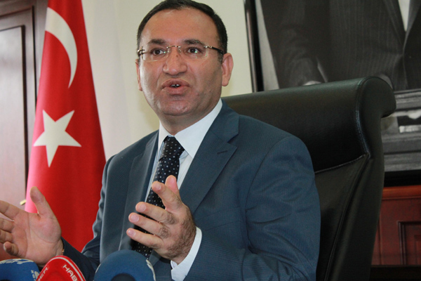 Bakan Bozdağ: AYM dosya seçiyor