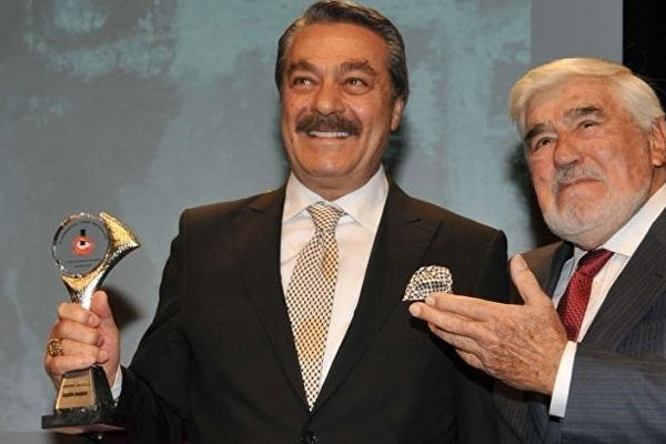 Kadir İnanır'a Onur Ödülü