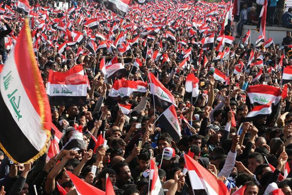 Irak'ta Sadr'dan 'protestolara devam' çağrısı