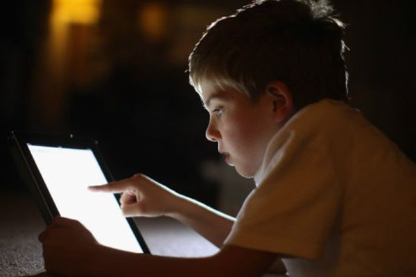 Uzmanlardan ailelere teknoloji uyarısı