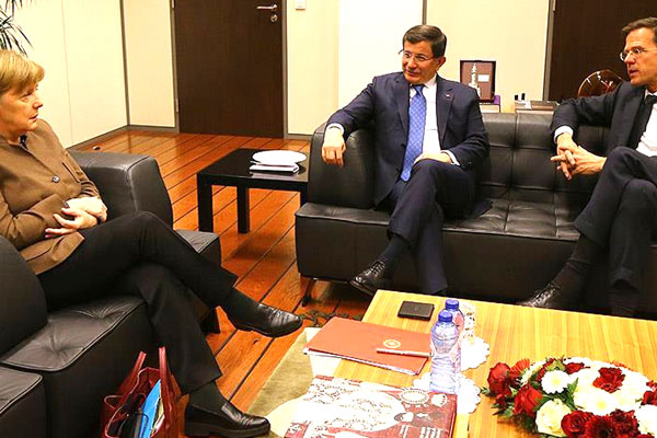 3 lider Brüksel'de bir araya geldi