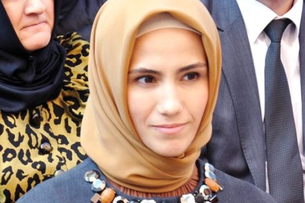 Cumhurbaşkanı'nın kızı Sümeyye Erdoğan sözlendi