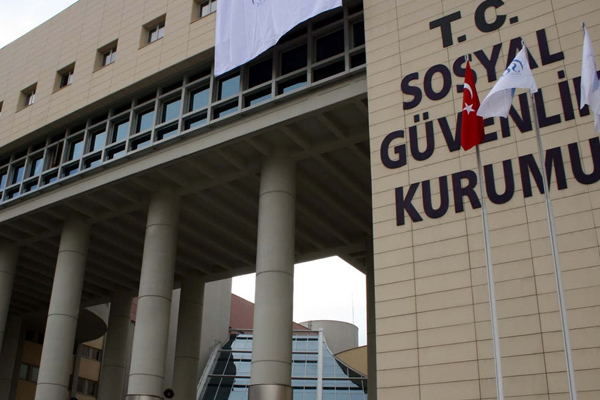 SGK'dan gençler için yeni düzenleme