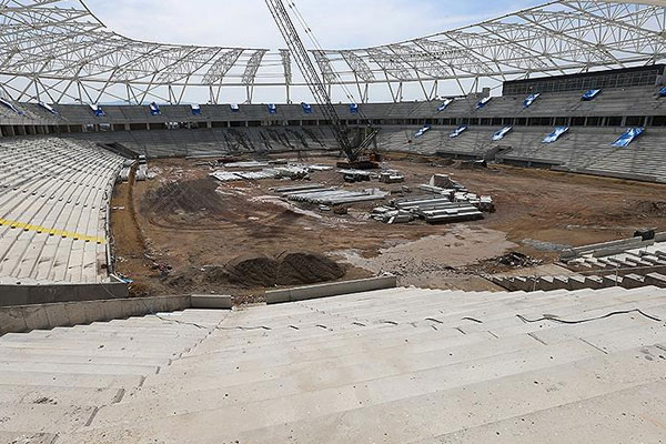 Sakaryaspor'un yeni stadı bitiyor