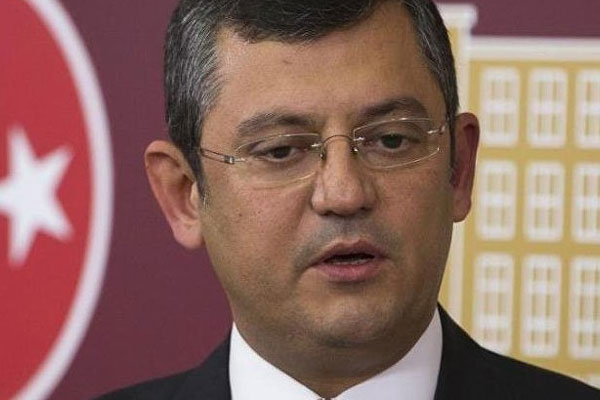 CHP'den 'Türbeyi PYD'ye mi taşıttınız?' sorusu