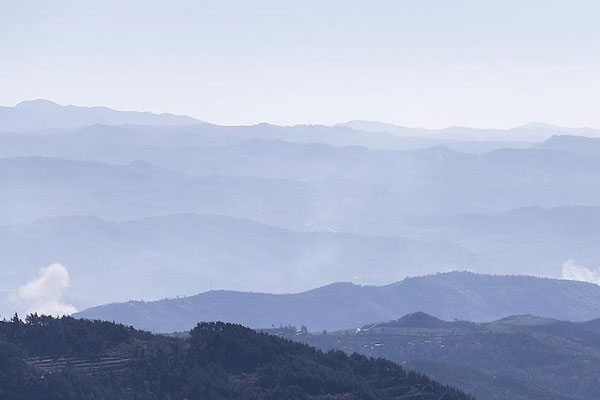 Esed rejimi Türkmendağı'na saldırıyor