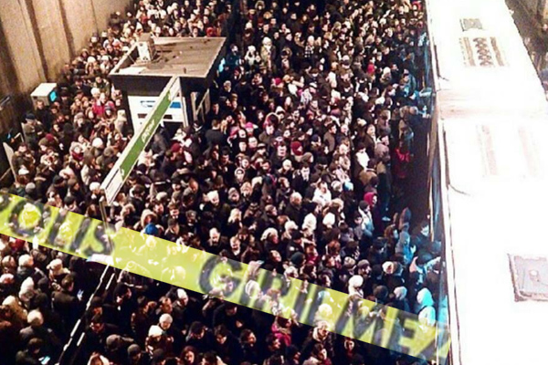 Metrobüs durağında bomba alarmı