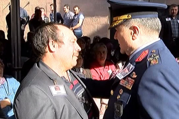 Şehit babasından komutana: Allah sizi korusun