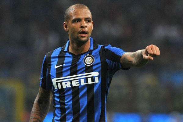 Melo takımdan ayrılıyor