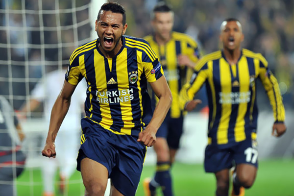 Avrupa'da Fenerbahçe'nin bileği bükülmüyor