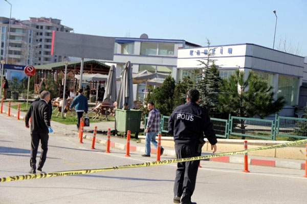 Hastane kantinine silahlı saldırı: 2 yaralı