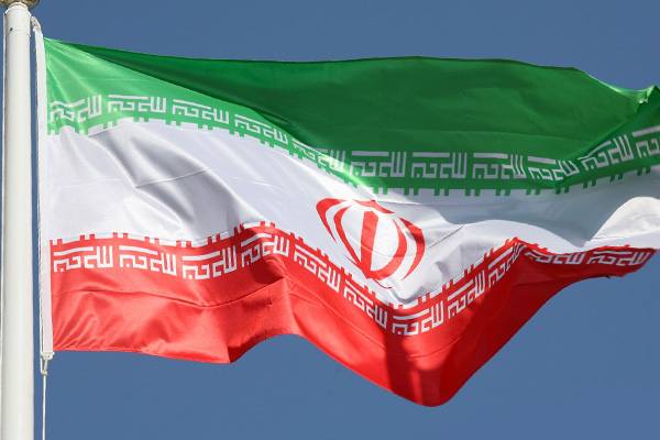 ABD, İran'a petrol yaptırımını uzattı