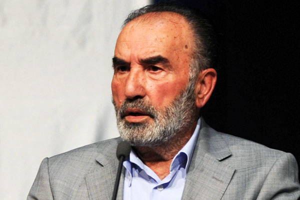 Karaman'dan 'mücahid' ve 'mülteci' çağrısı