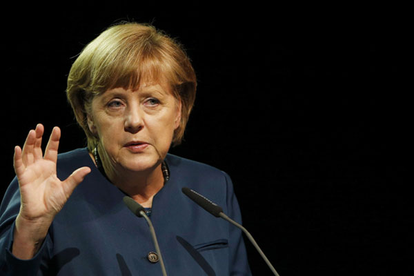 Merkel: Türkiye ile anlaşılmazsa Yunanistan yükü kaldıramaz