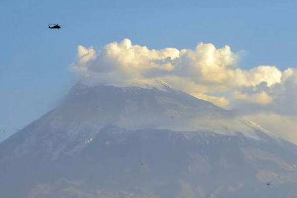 Ağrı'da helikopterler yoğunluğu