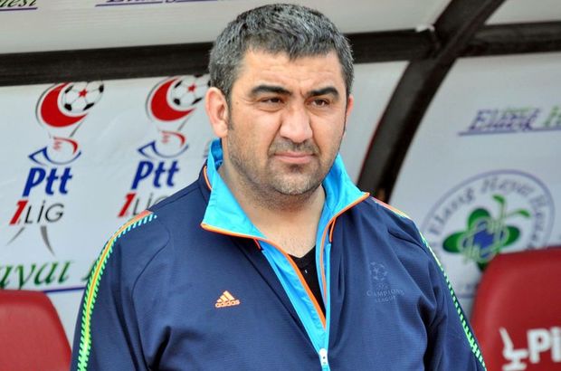 Ümit Özat parasız çalışıyormuş