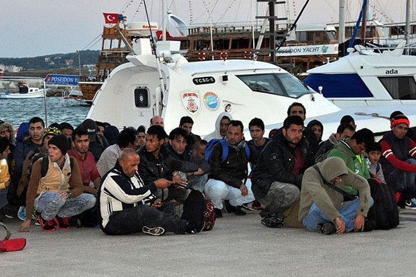 Söke'de 58 sığınmacı kurtarıldı