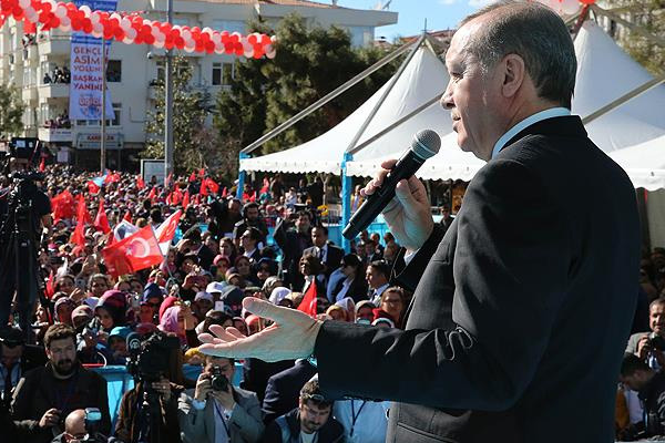 'AYM ülkesinin aleyhine karar almaktan çekinmemiştir'