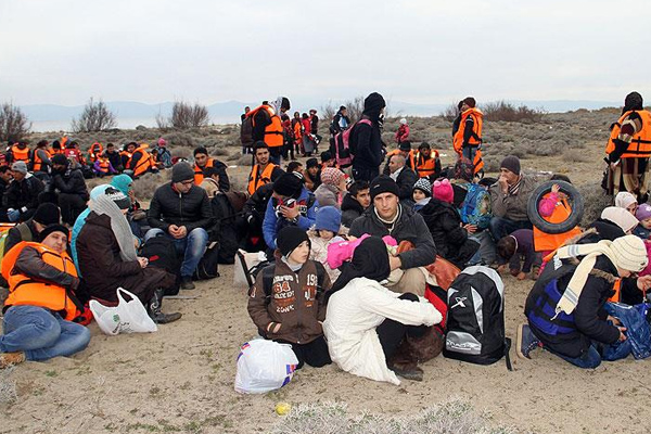 Yunanistan'daki sığınmacılar Türkiye'ye gelecek
