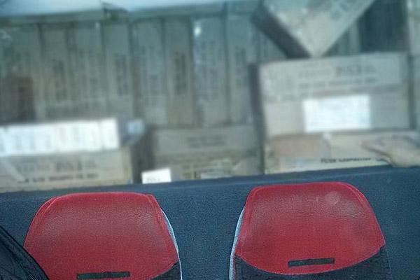 Yolcu otobüsünde 70 bin paket kaçak sigara