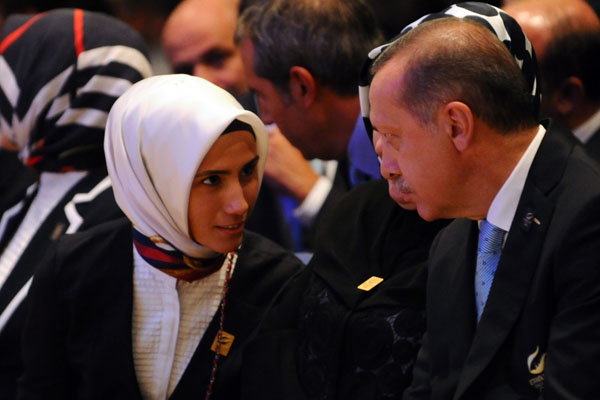 Sümeyye Erdoğan'ın nişanı iptal edildi