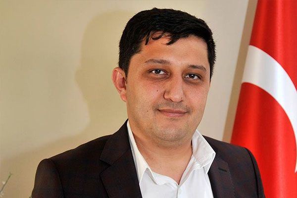 AK Partili gençlerden 'İstiklal Marşı' klibi