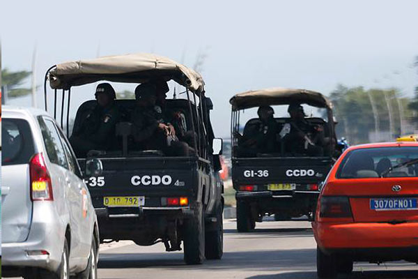 Otele silahlı saldırı: 6 ölü