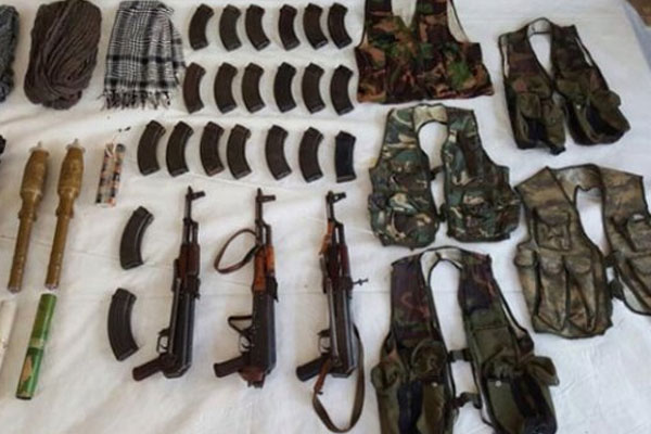 Toprağa gömülü halde bulundular