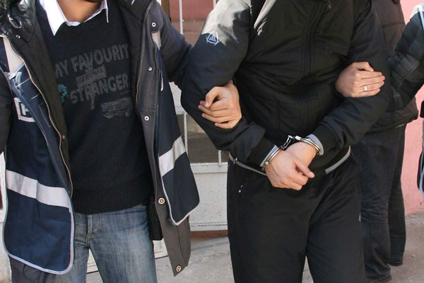 11 insan kaçakçısı tutuklandı