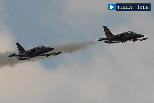 Rus uçaklarının Suriye'den ayrılış anı