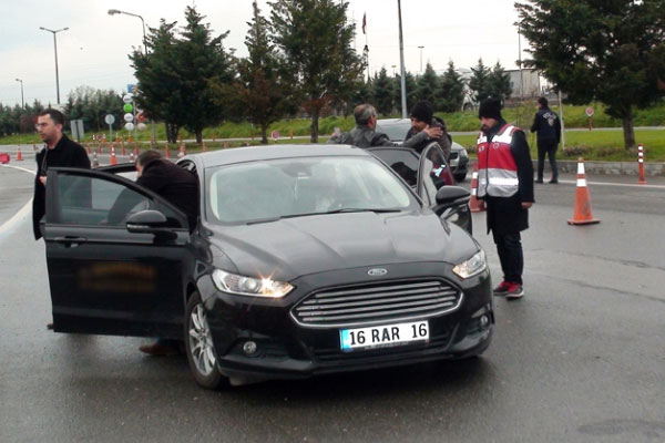 İstanbul’a giren araçlara sıkı kontrol