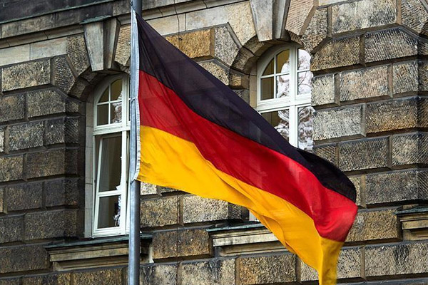 Almanya'da BND ajanına tutuklama