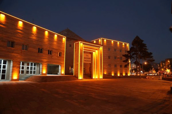 Kayseri Valiliği'nden 'bombalı araç' açıklaması