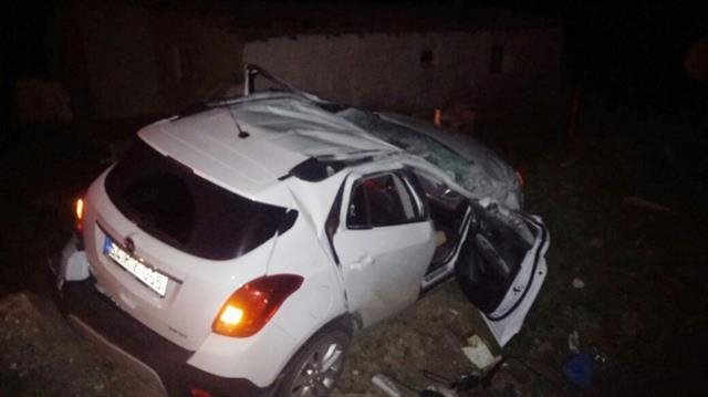 Genç doktorlar kaza yaptı: 1 ölü