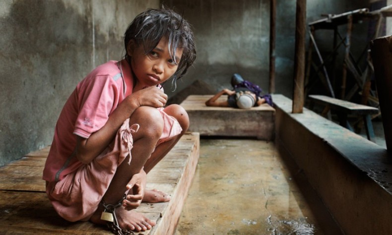 18 bin insanı zincire vurdular