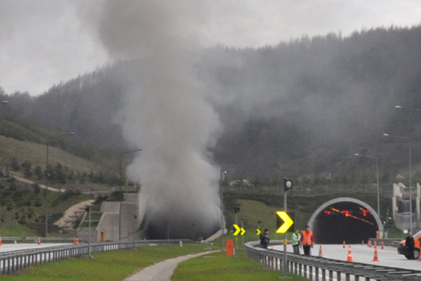 Bolu Dağı Tüneli'nde korkutan yangın