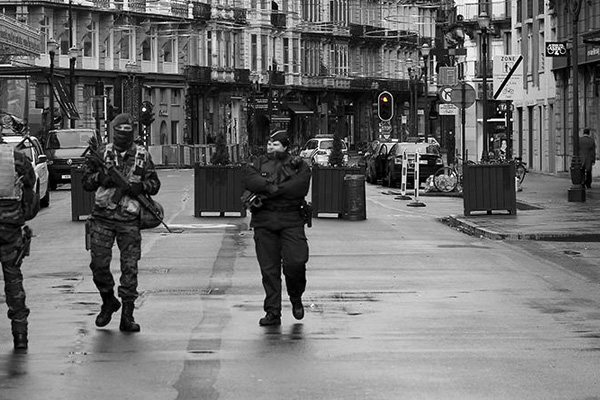 Brüksel'de metroda patlama