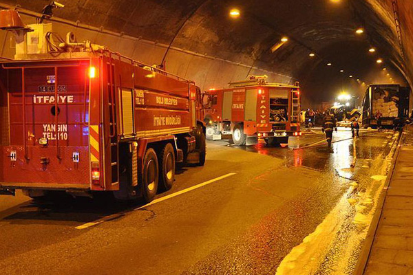 Bolu Dağı Tüneli'nde İstanbul yönü açıldı