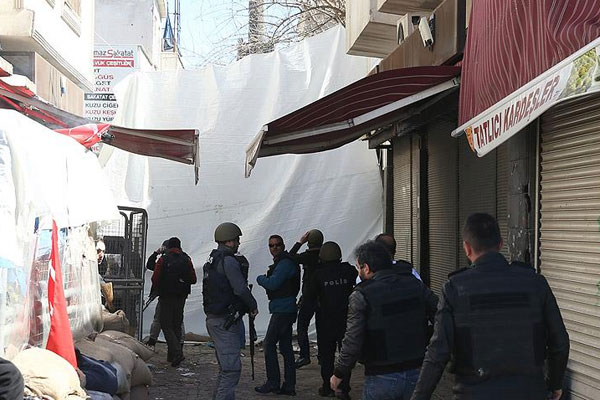 2 polisi şehit eden PKK'lı ölü ele geçirildi