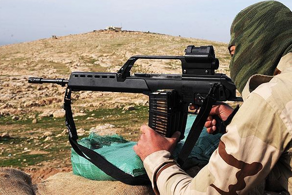 IŞİD Başika Kampı'na saldırdı